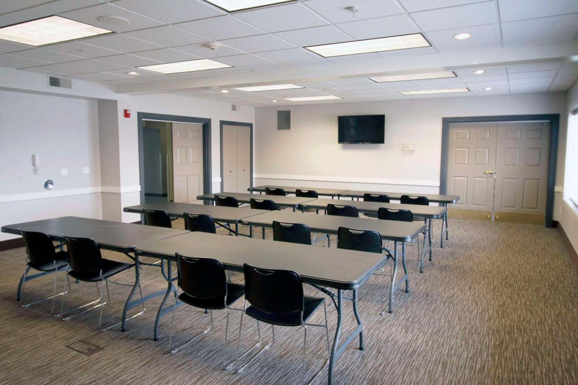Country Inn & Suites By Radisson, Council Bluffs, Ia Buitenkant foto
