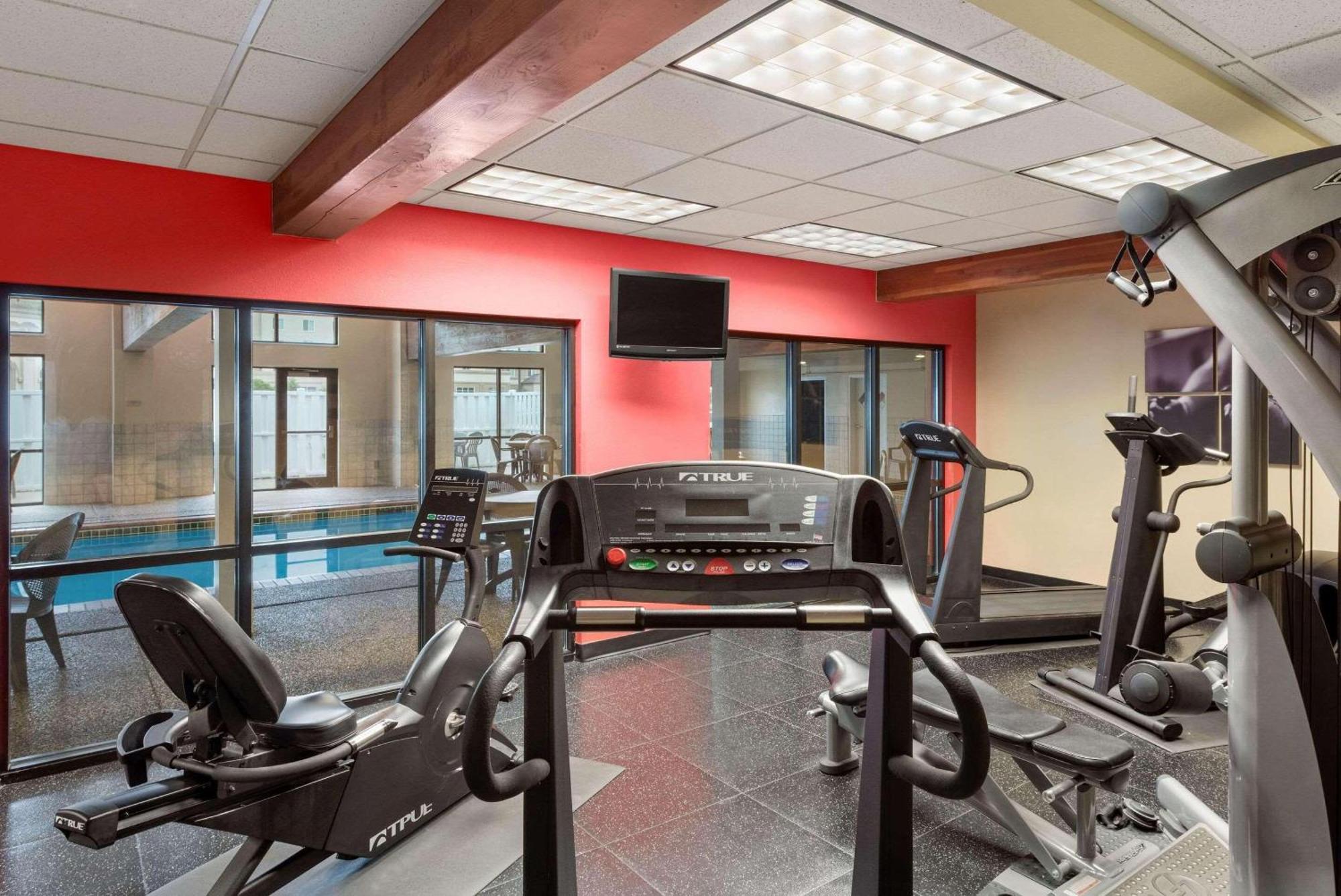 Country Inn & Suites By Radisson, Council Bluffs, Ia Buitenkant foto
