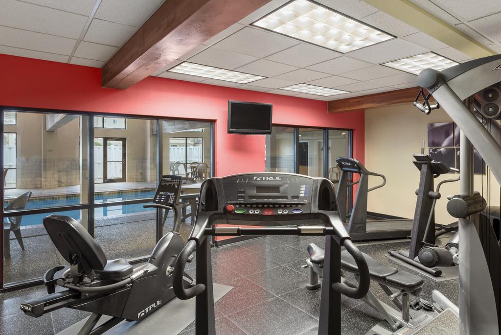 Country Inn & Suites By Radisson, Council Bluffs, Ia Buitenkant foto